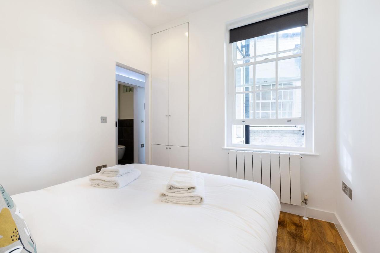 Spacious 4 bedrooms flat in New Oxford Street Londres Exterior foto