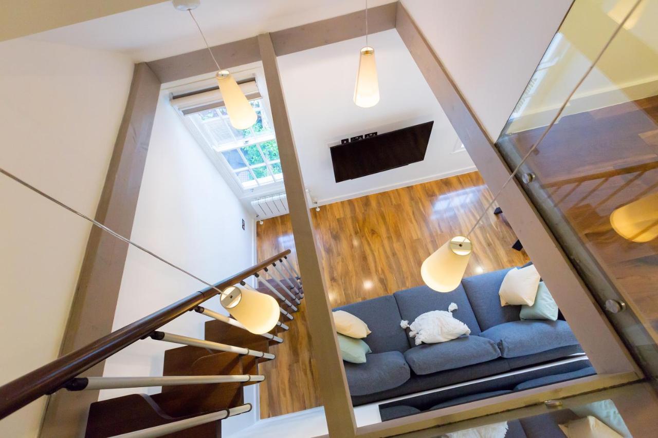 Spacious 4 bedrooms flat in New Oxford Street Londres Exterior foto