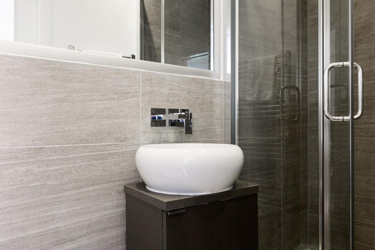 Spacious 4 bedrooms flat in New Oxford Street Londres Exterior foto